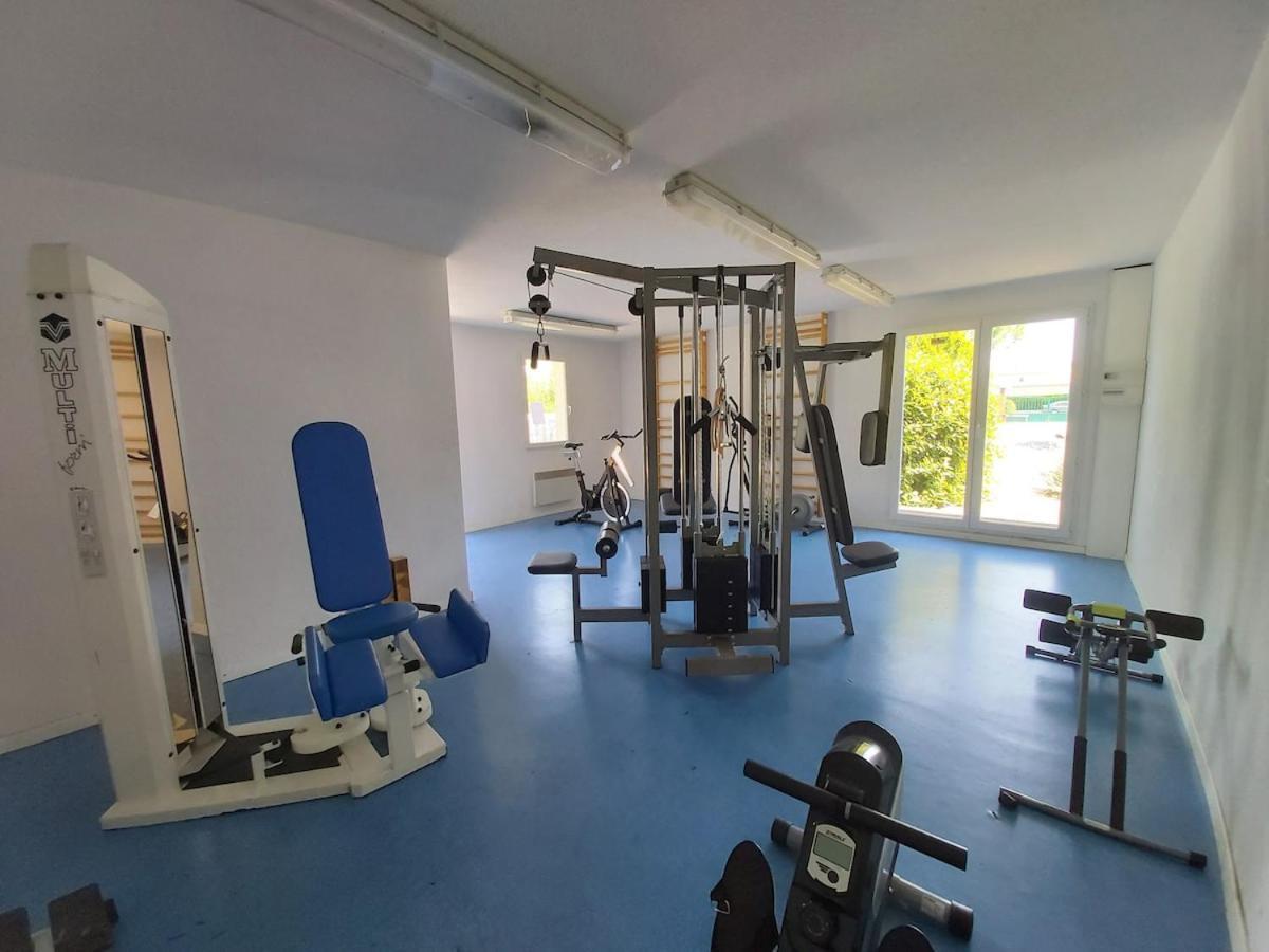 Le Sporting Land - Avec Entree Autonome, Parking Prive & Sa Piscine ! - Apartment Гаяк Екстериор снимка
