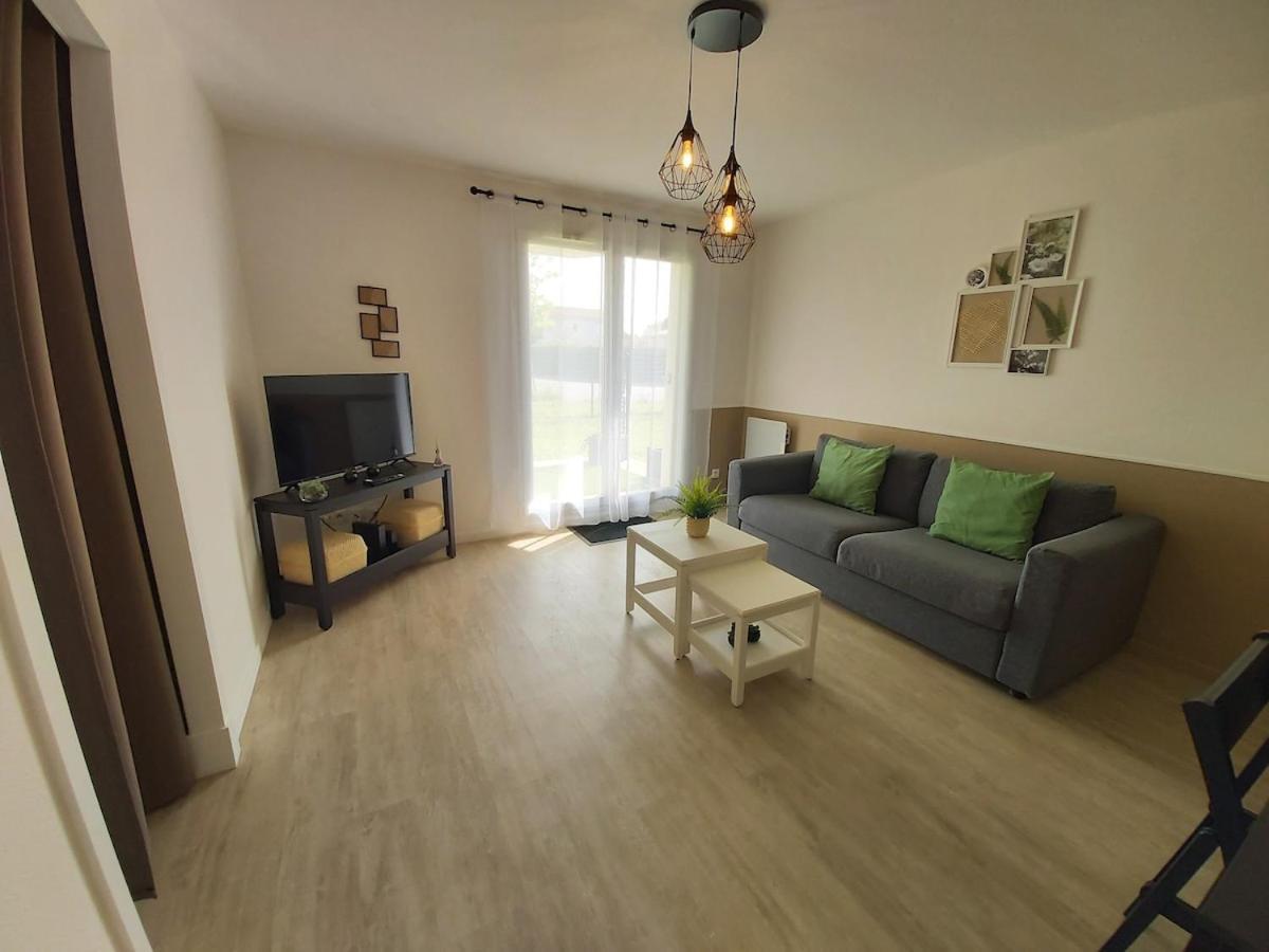 Le Sporting Land - Avec Entree Autonome, Parking Prive & Sa Piscine ! - Apartment Гаяк Екстериор снимка