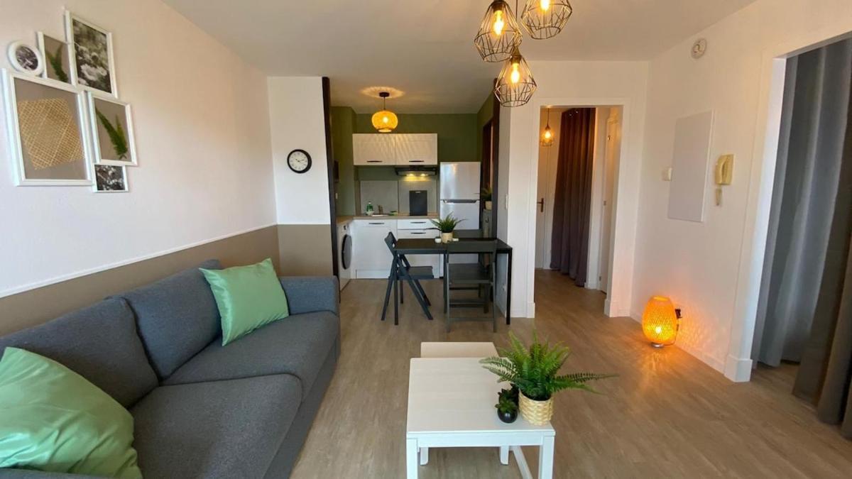 Le Sporting Land - Avec Entree Autonome, Parking Prive & Sa Piscine ! - Apartment Гаяк Екстериор снимка